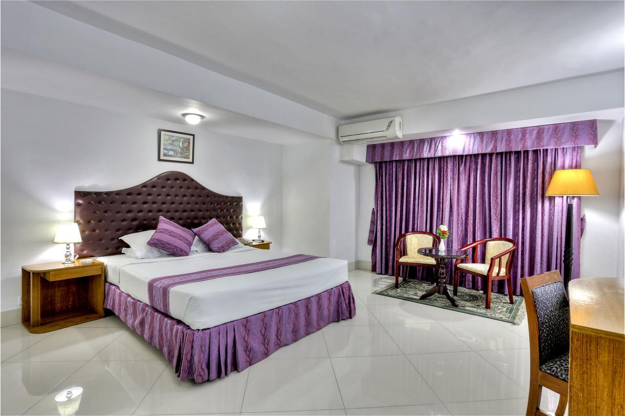 Hotel Purbani International Ltd. Дакка Экстерьер фото
